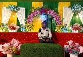 গায়ে হলুদের মনোমুগ্ধকর স্টেইজ সজ্জা