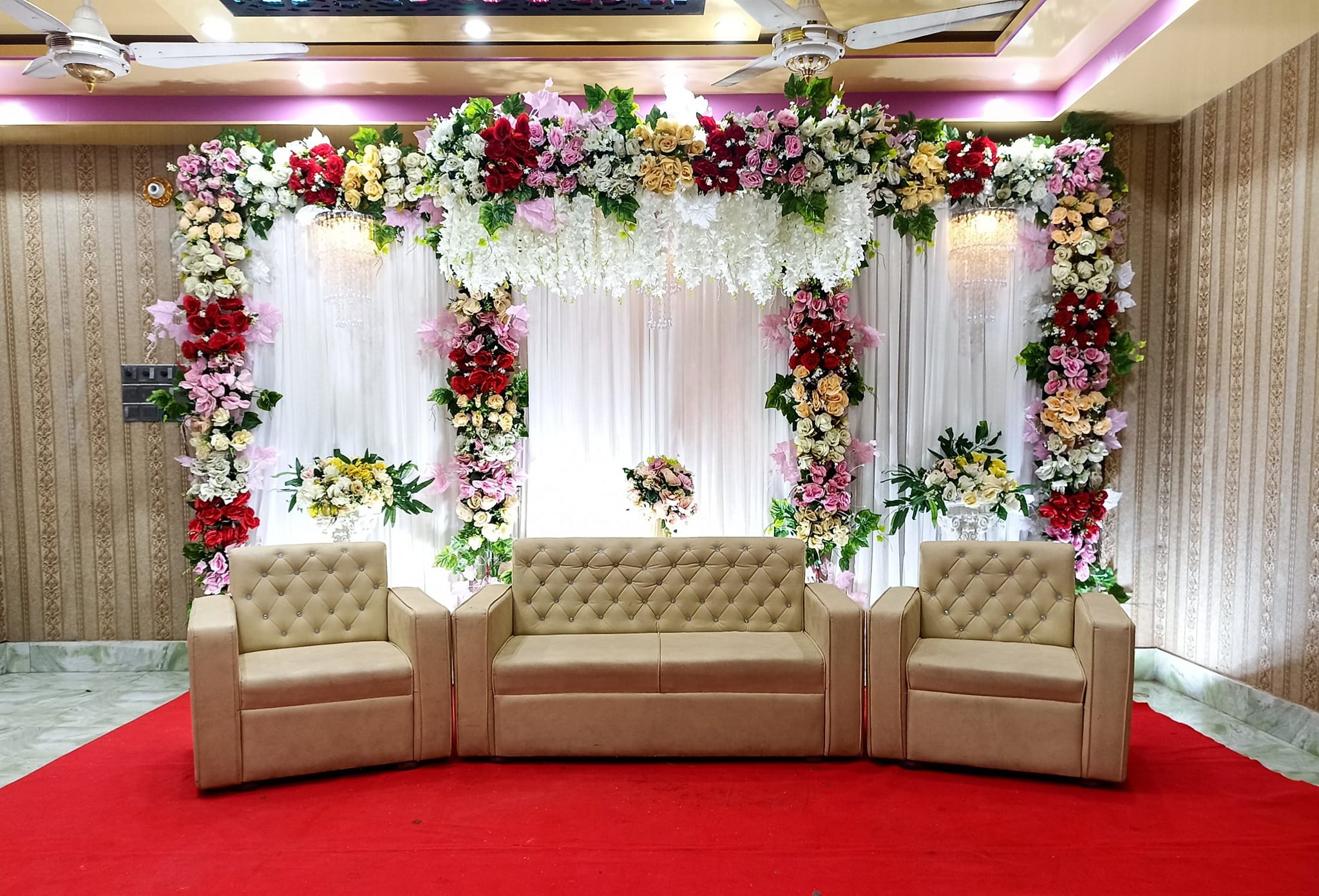 গায়ে হলুদ স্টেইজ